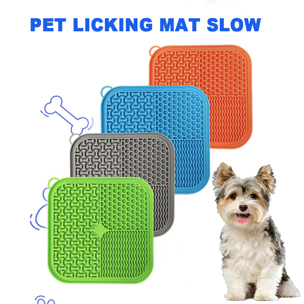 Slow Feeder Lick Pad – Fun, Stress-Relief Treat Mat